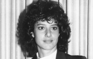 Hollywood’s Multifaceted Star Debra Winger - Brave Role Biography